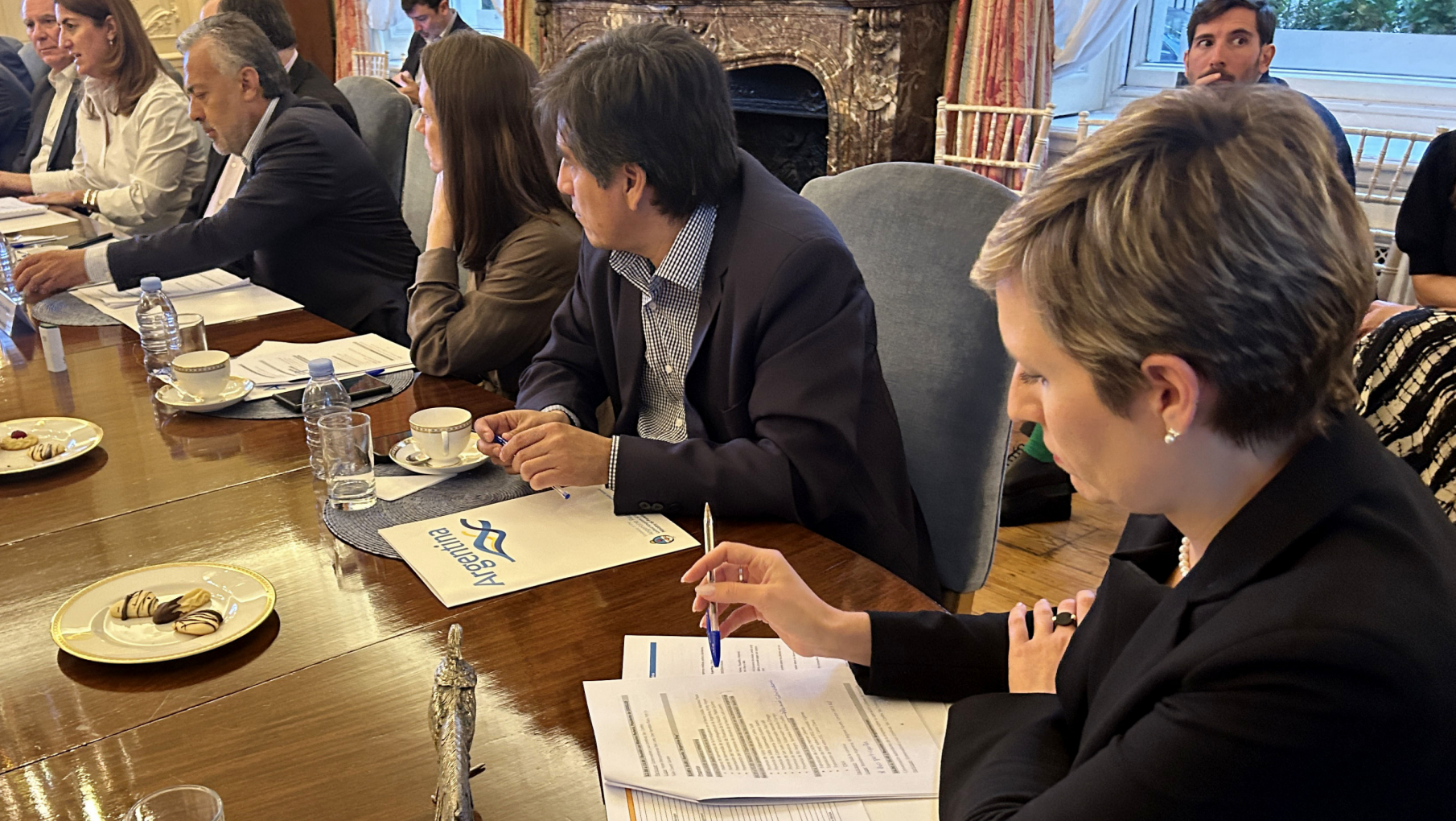 Los representantes de las Provincias Mineras del país viajan a Londres