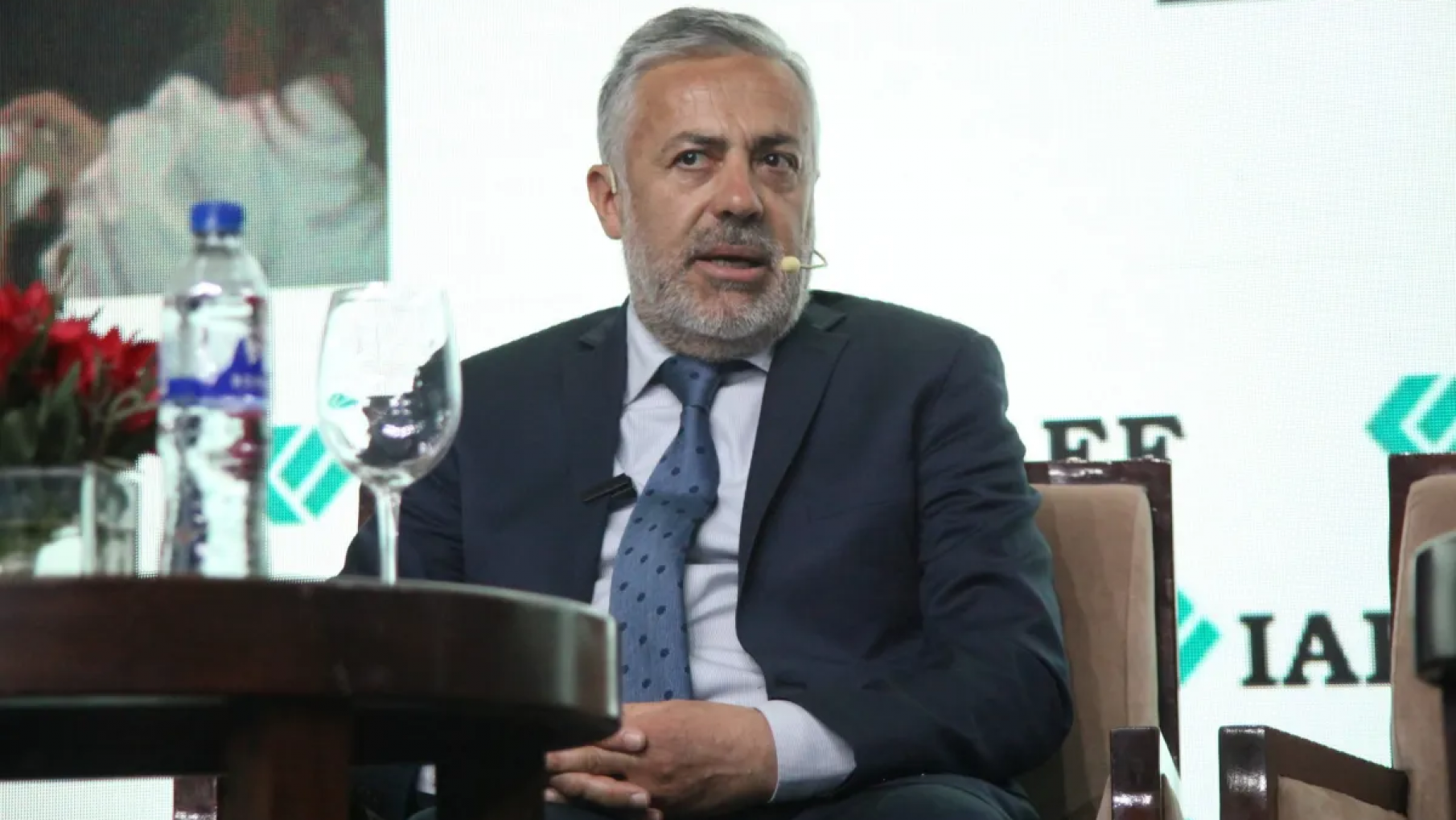 Cornejo busca inversiones para Mendoza, se reunió con Glencore en Londres