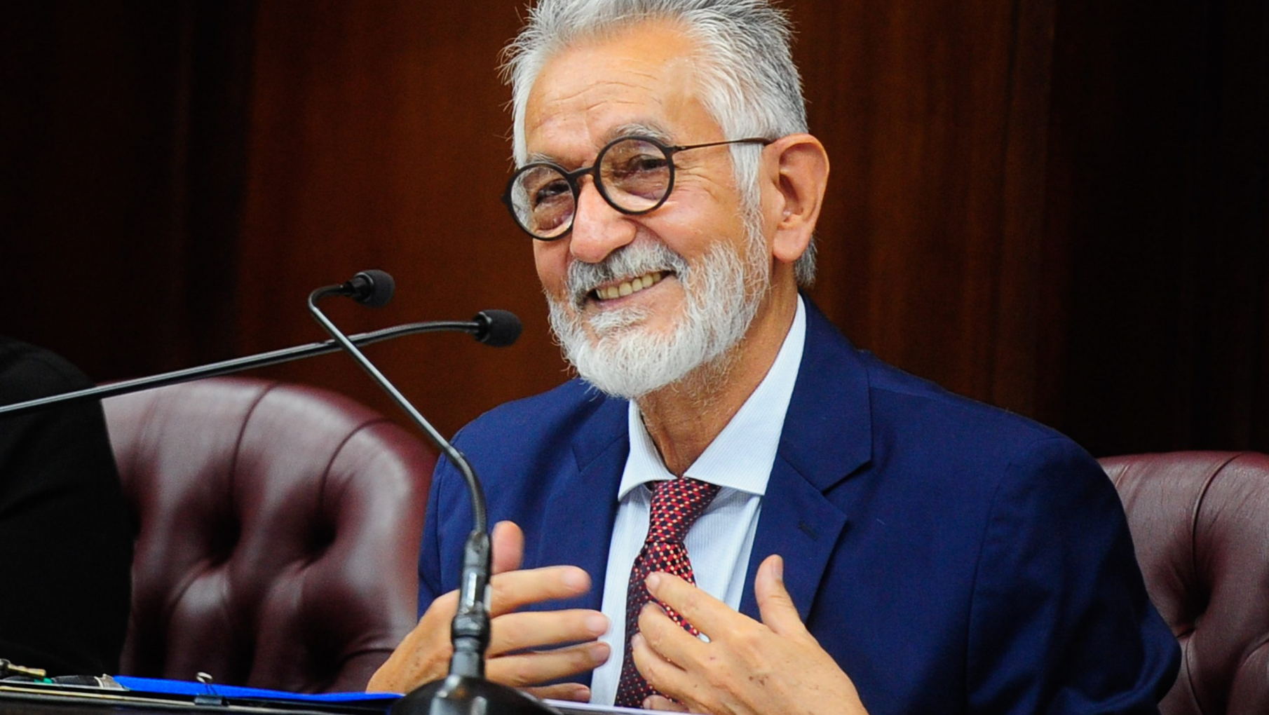 Rodríguez Saá: "A mí Cristina Kirchner no me lidera, genera los conflictos para liderarlos ella misma"