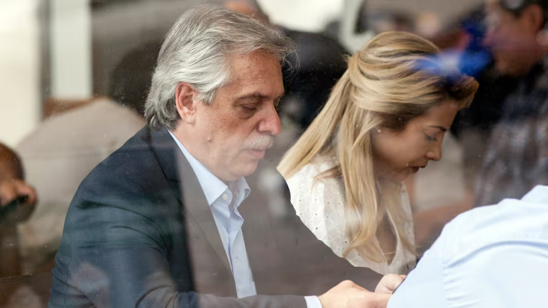 Declara mañana la ex niñera del hijo de Alberto Fernández y Fabiola Yañez