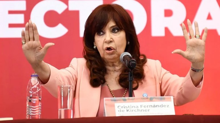 Primera salida de Cristina como presidente del PJ