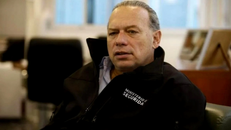 Sergio Berni aseguró que Milei "es eficaz, pero no llega a la gente"