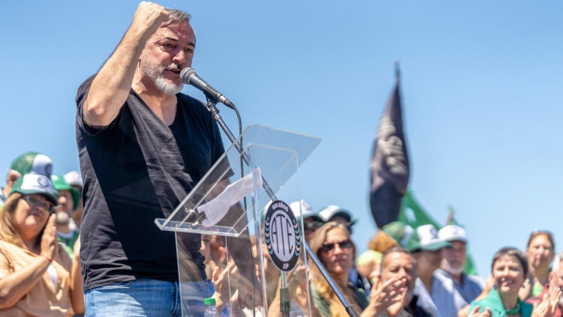 Rodolfo Aguiar señaló que 2025 debe ser el año en el cual le roben "la motosierra" y le corten "la cabeza a ellos"