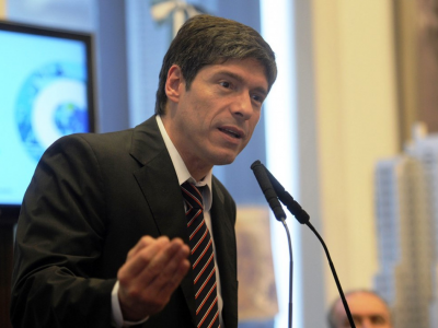 Desde el Kiciillofismo impulsan a Abal Medina para disputarle la ciudad a Santoro