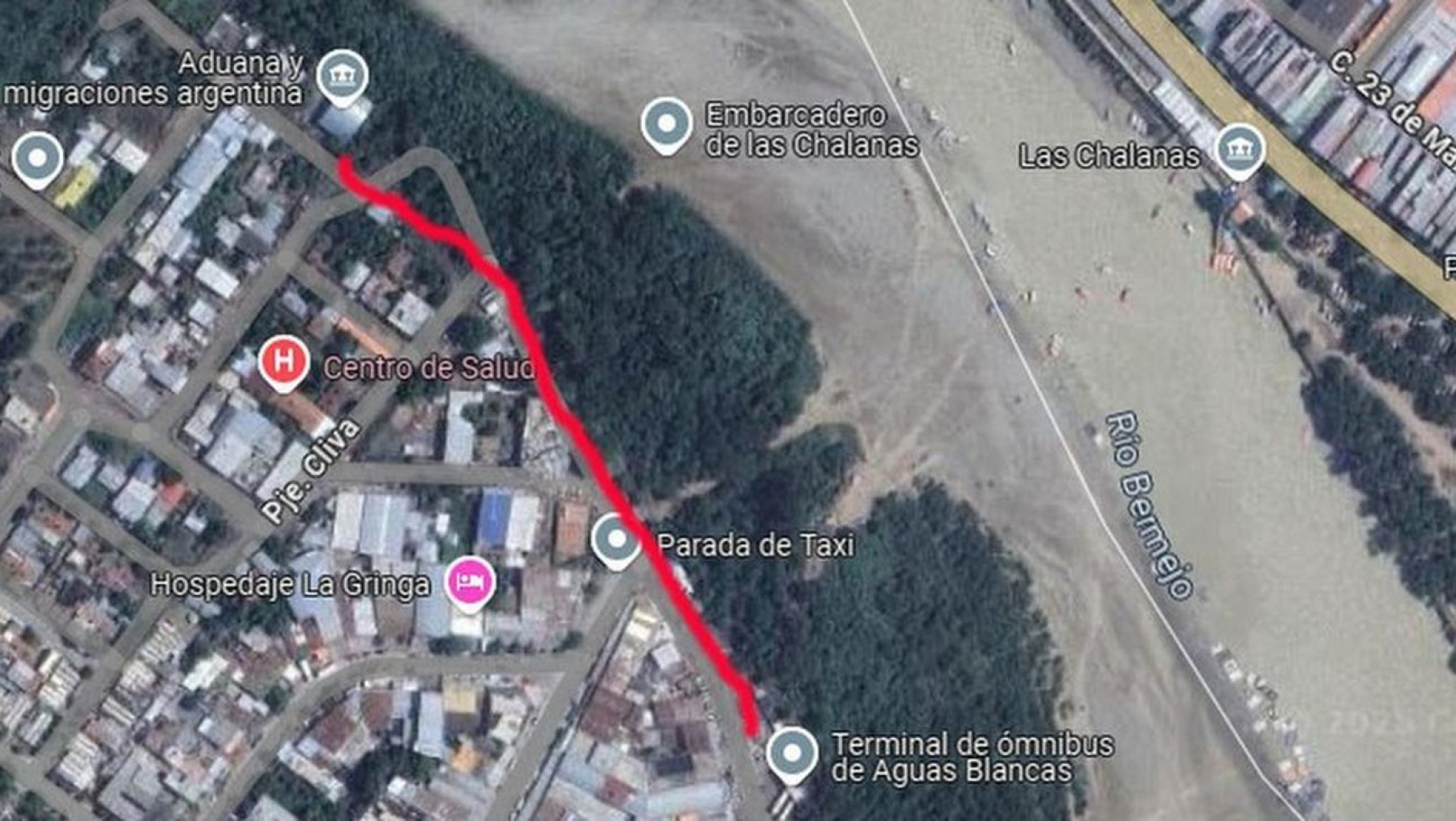 En Aguas Blancas colocaron un cerco con alambre para evitar el paso de la frontera