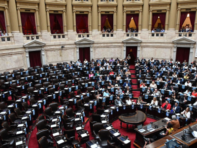 Dos Gobernadores Peronistas apoyaron al Gobierno para la eliminación de las PASO