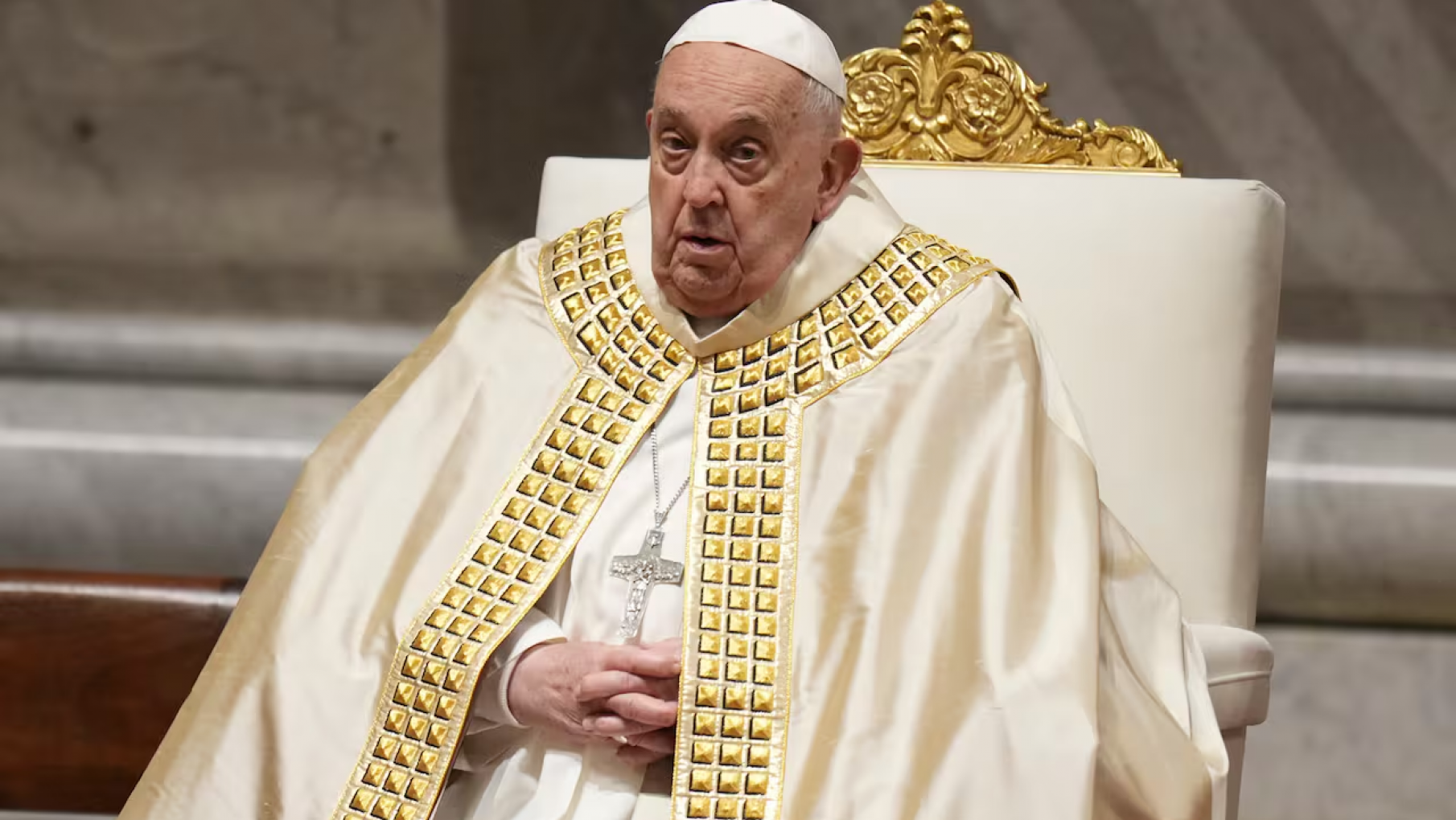 El Papa continua con su recuperación y pasó una noche tranquila