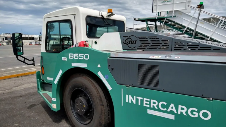 El Gobierno avanza en la privatización total de Intercargo