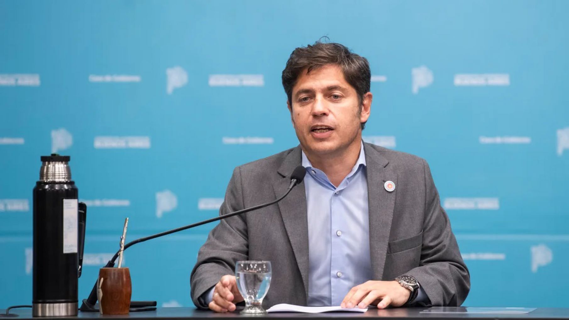 Axel Kicillof en conferencia de prensa: "Firmé un decreto para que la elección provincial se realice el 7 de septiembre".