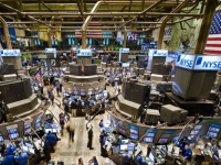 Bonos y acciones argentinas abren en alza en el pre mercado