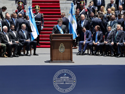 Precio del dólar sin cepo: cuánto valía cuando asumió Javier Milei como presidente de la Argentina