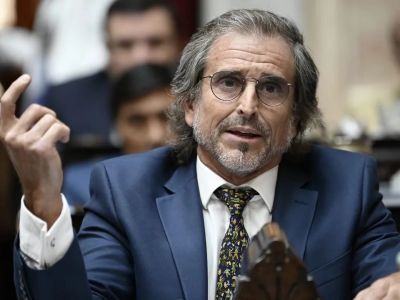 Benegas Lynch: "La salida del cepo fue un paso clave y marca que estamos en el camino correcto"