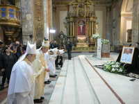 El Gobierno no envió representantes a la misa en homenaje al Papa Francisco en la Catedral