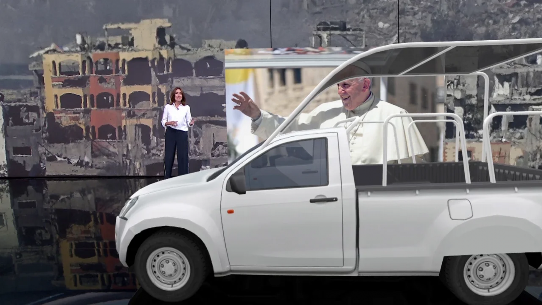 Estan acondicionando el Papamovil que sera donado a Gaza por pedido de Francisco