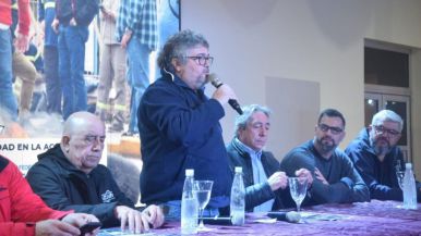 Paritarias: Aceiteros va al paro, con trabajadores sin aumentos en un año 