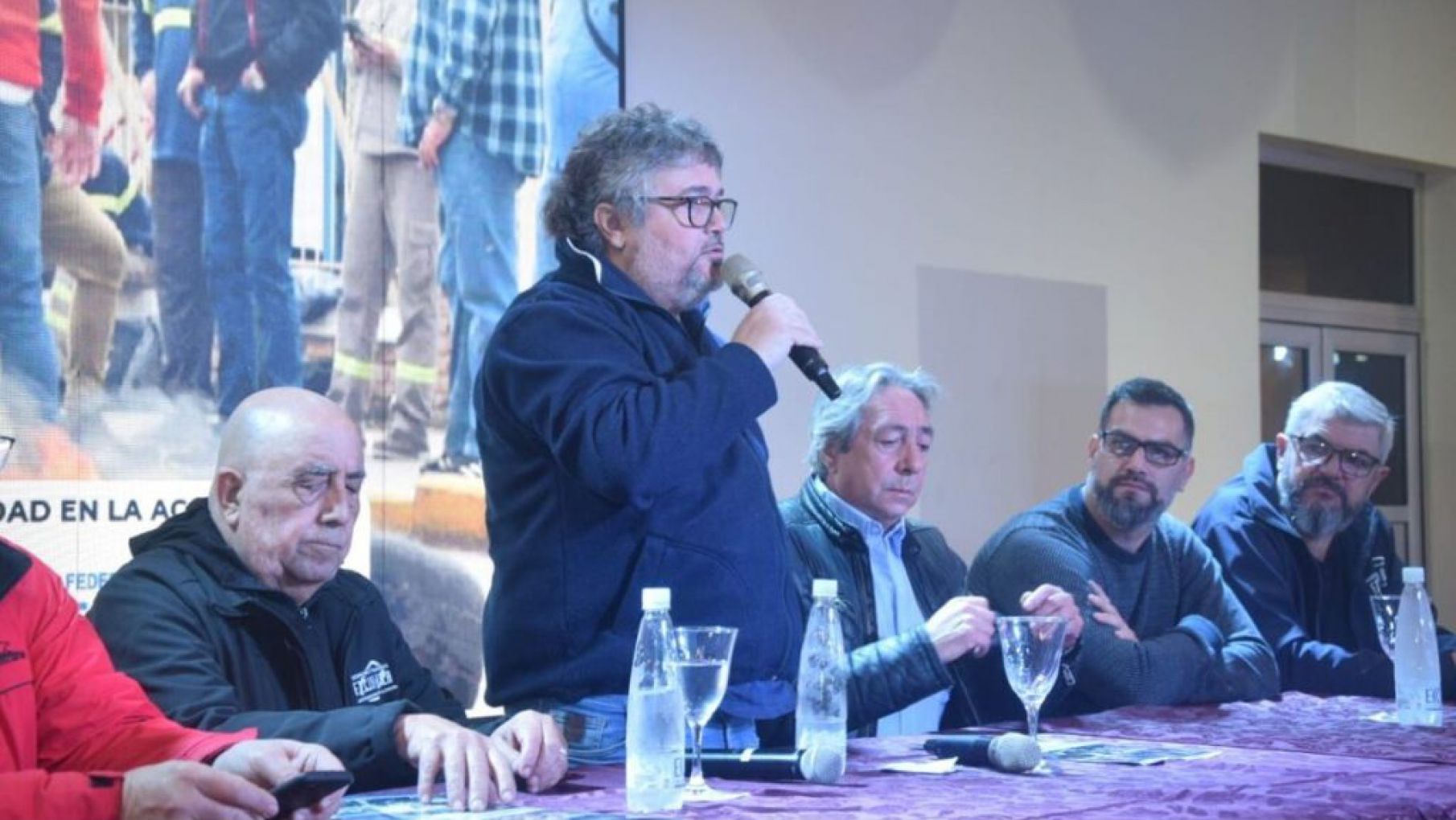 Paritarias: Aceiteros va al paro, con trabajadores sin aumentos en un año