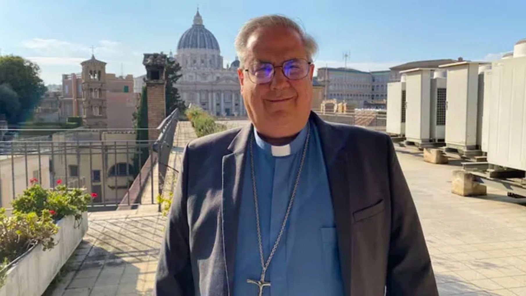 Un cardenal argentino reveló que León XIV "quiere visitar el país"