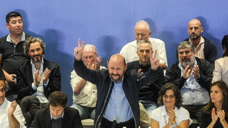 Se reunió vía zoom el congreso del PJ con ausencias notorias y muchas criticas