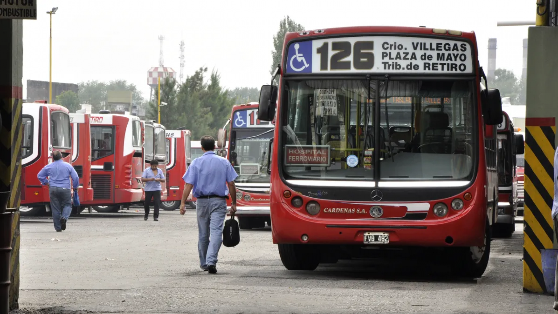 La línea de colectivos 126 paró sorpresivamente por la agresión a un chofer