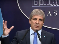 Bajo el slogan "Tus dólares, tu decisión " el gobierno anunció un plan de flexibilización