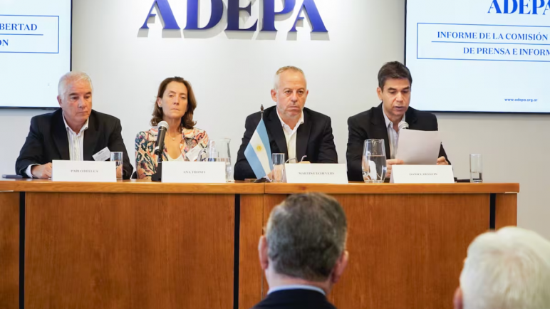 Hay preocupación en ADEPA, por la exclusión de medios en la pauta estatal