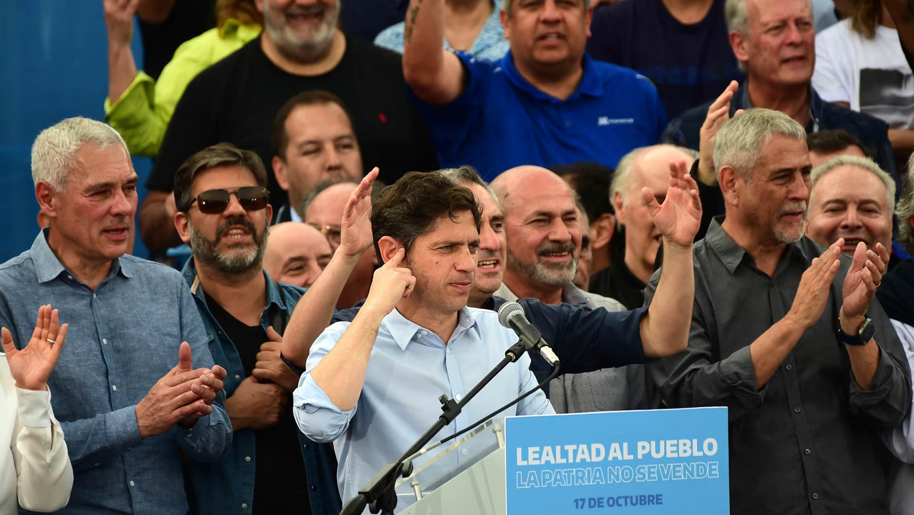 Con miles de militantes y un discurso conciliador, Kicillof lanzó MFT