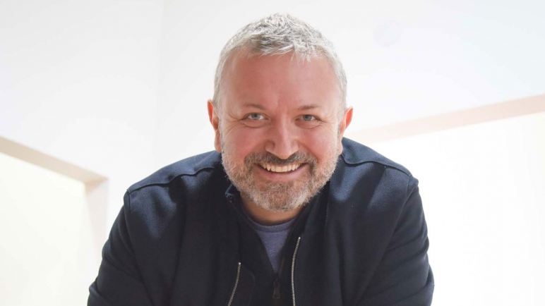 Un estrecho colaborador de Wado de Pedro es uno de los atacantes de Canal 13