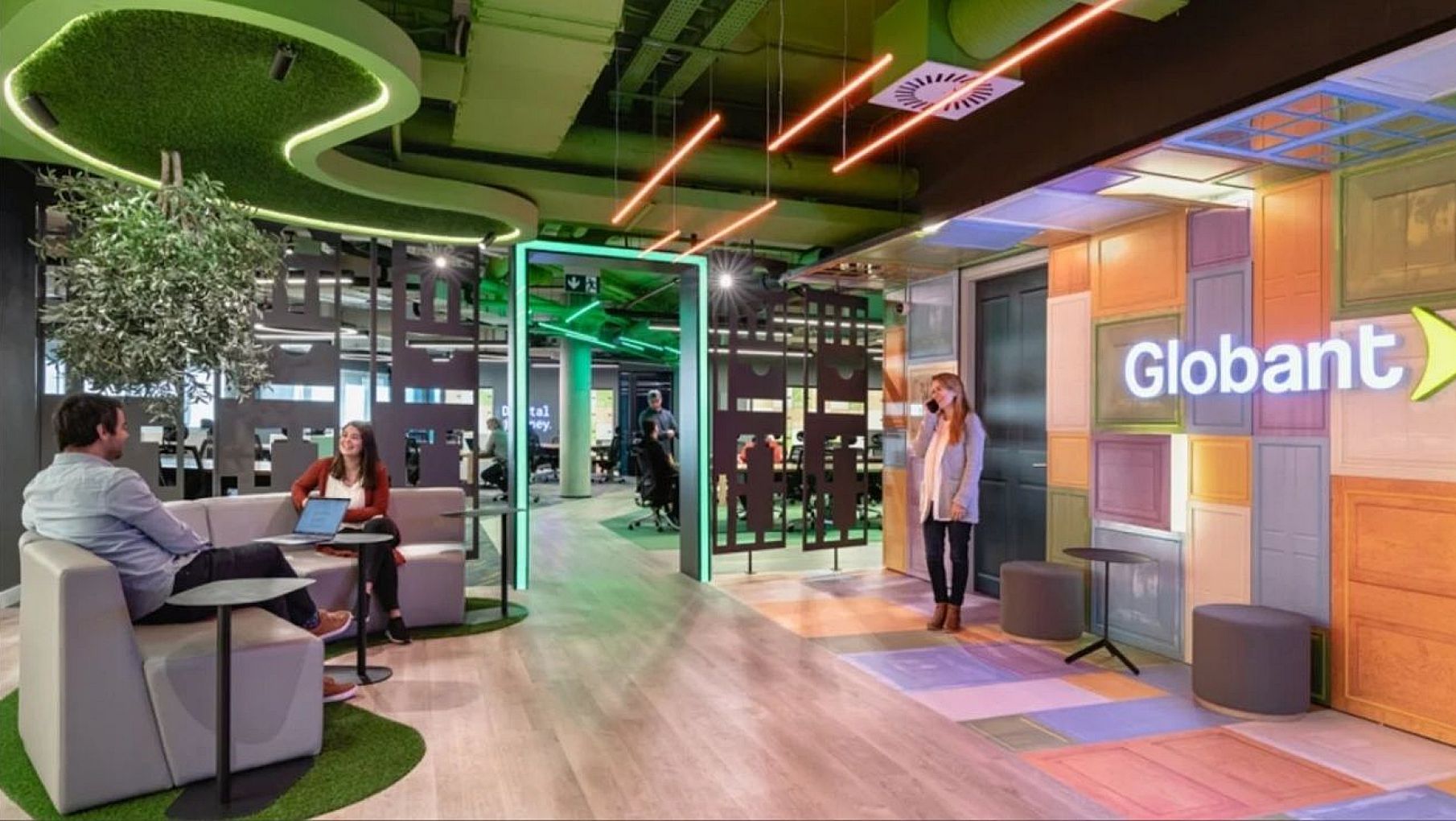 Globant, en su momento más díficil: despidos y baja de acciones