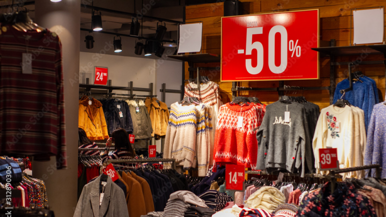 En plena guerra con Shein y Temu, Marcas argentinas bajan hasta el 70 %