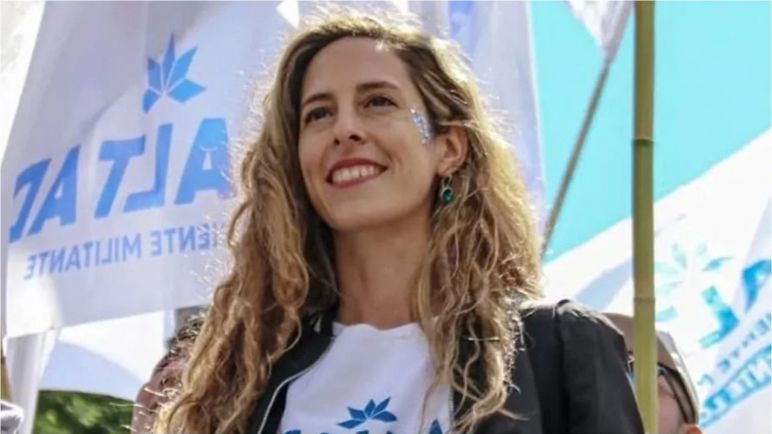 La funcionaria detenida por el ataque a Espert tendrá prisión domiciliaria