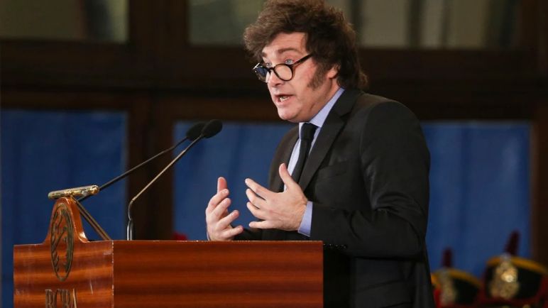 "En octubre las urnas hablarán": Javier Milei celebró las encuestas favorables que compartió su vocero