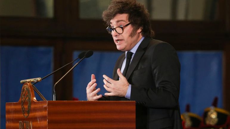 "En octubre las urnas hablarán": Javier Milei celebró las encuestas favorables que compartió su vocero