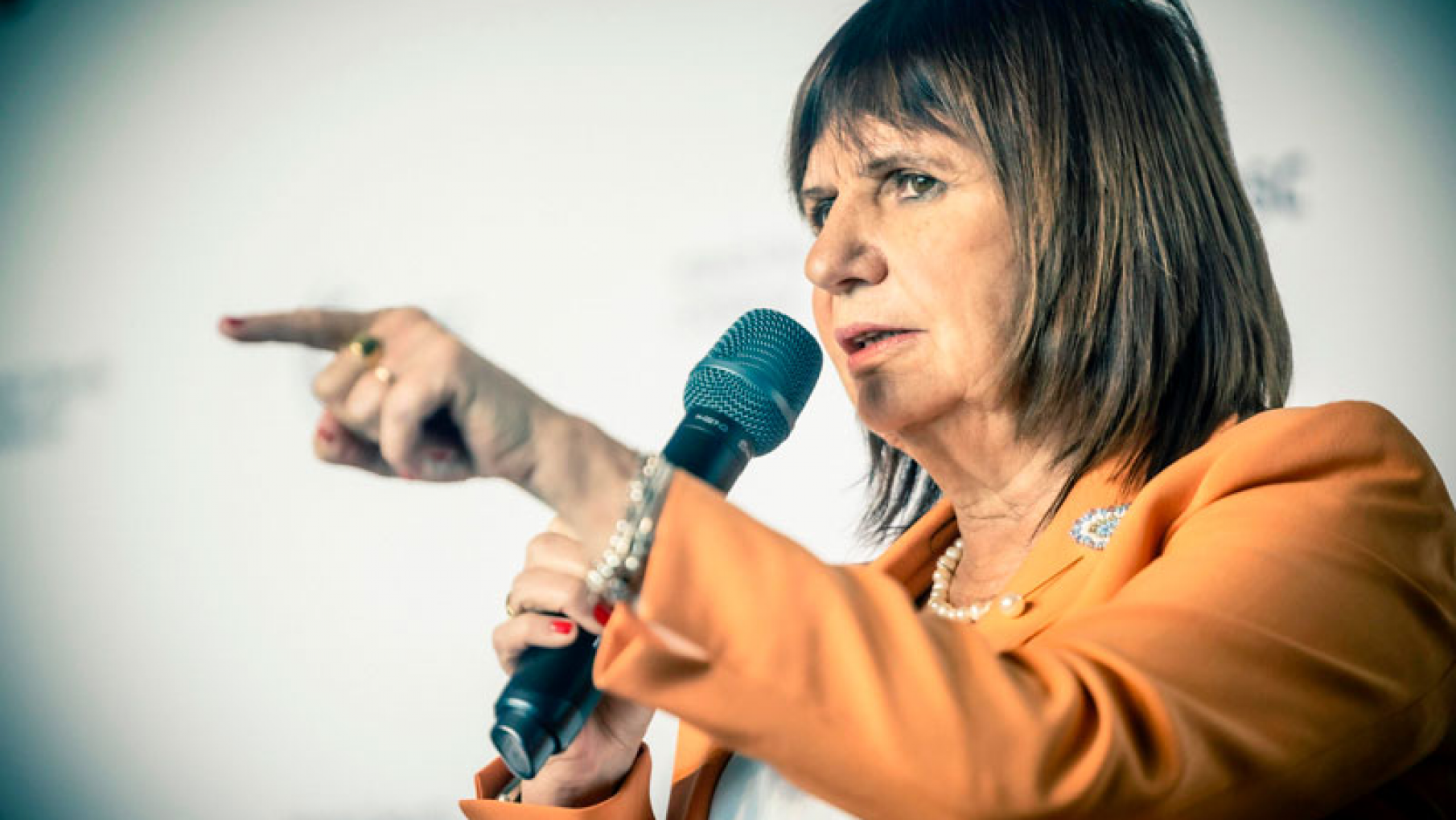 Hoy presenta Patricia Bullrich el anillo digital que previene el robo de autos