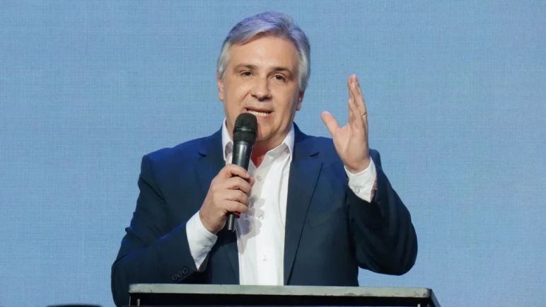 Gobernadores Aliados se Reúnen para Fortalecer el Bloque Federal y Enfrentar Posibles Vetos de Milei