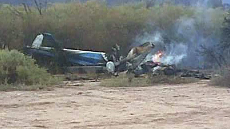 Tres muertos en Londres por la caída de un helicóptero en una clase de vuelo