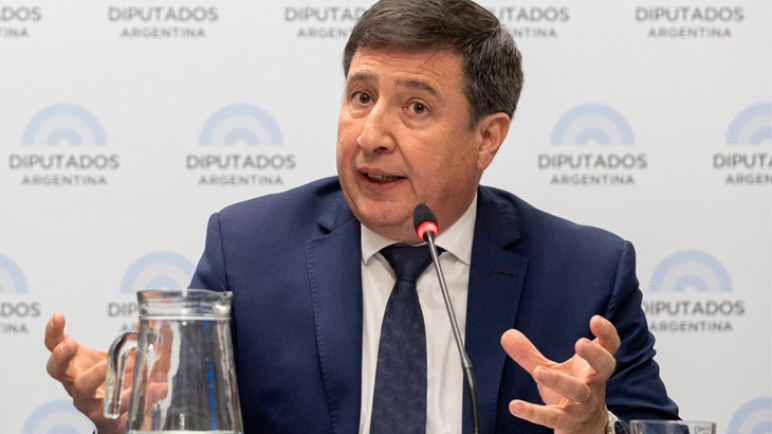 El diputado Arroyo, aseguró que el sistema discapacidad está colapsado