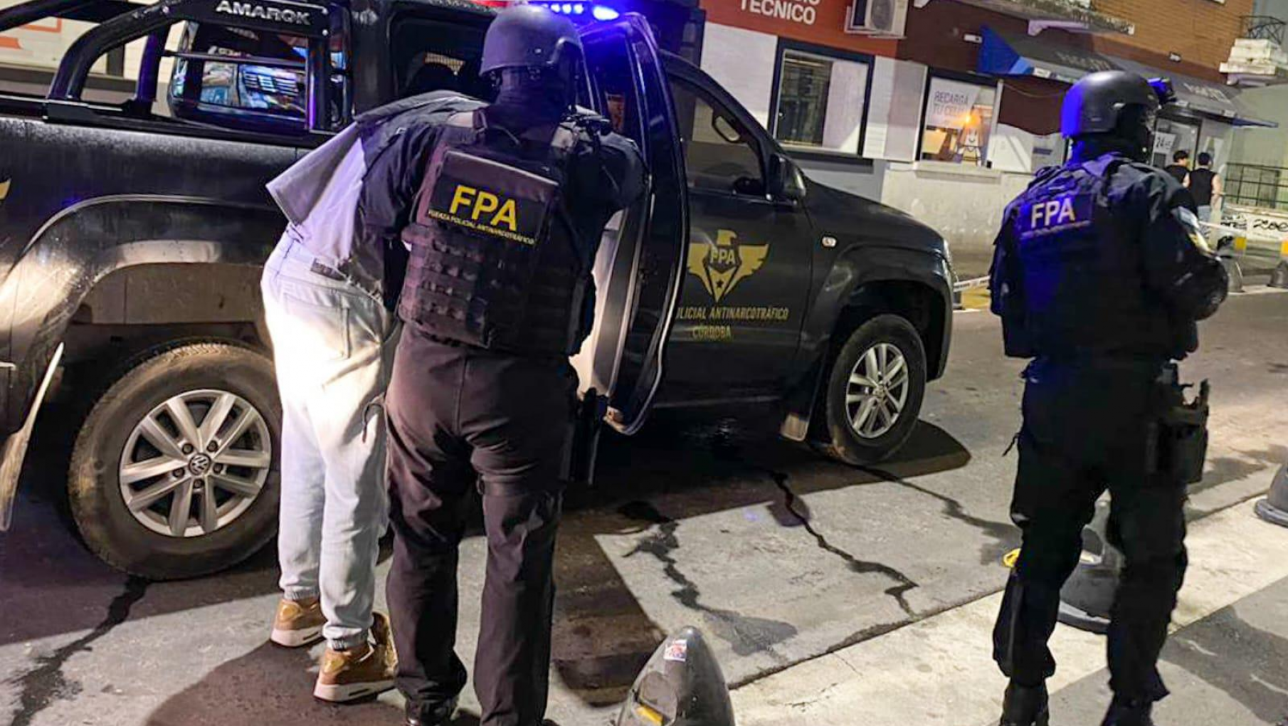Un empleado municipal de Tancacha fue detenido por vender drogas a menores