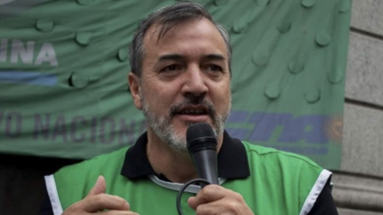 Roberto Aguiar de ATE, exige al Gobierno reabrir las paritarias y un aumento