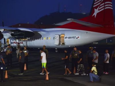 Llega a la Argentina el primer vuelo con deportados de Estados Unidos desde que asumió Trump