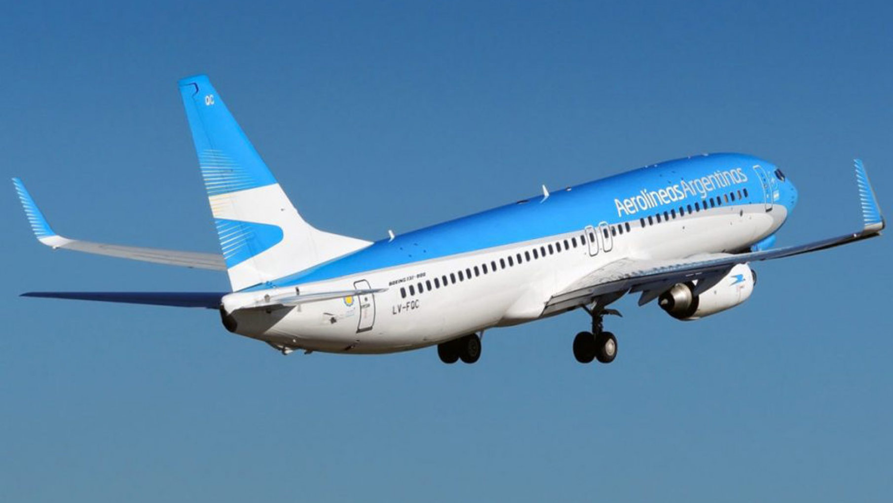 Nuevas rutas de Aerolíneas a Aruba desde Mendoza, Córdoba y Buenos Aires