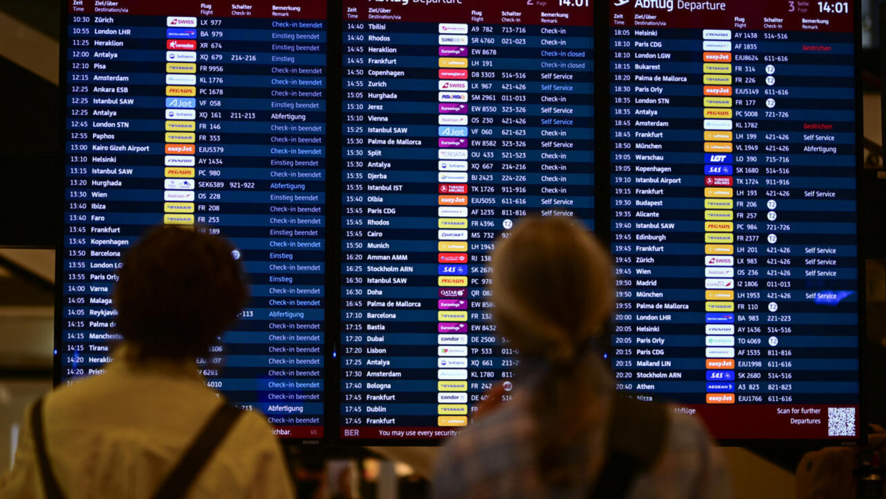 Caos en los aeropuertos europeos por un masivo ciberataque informatico