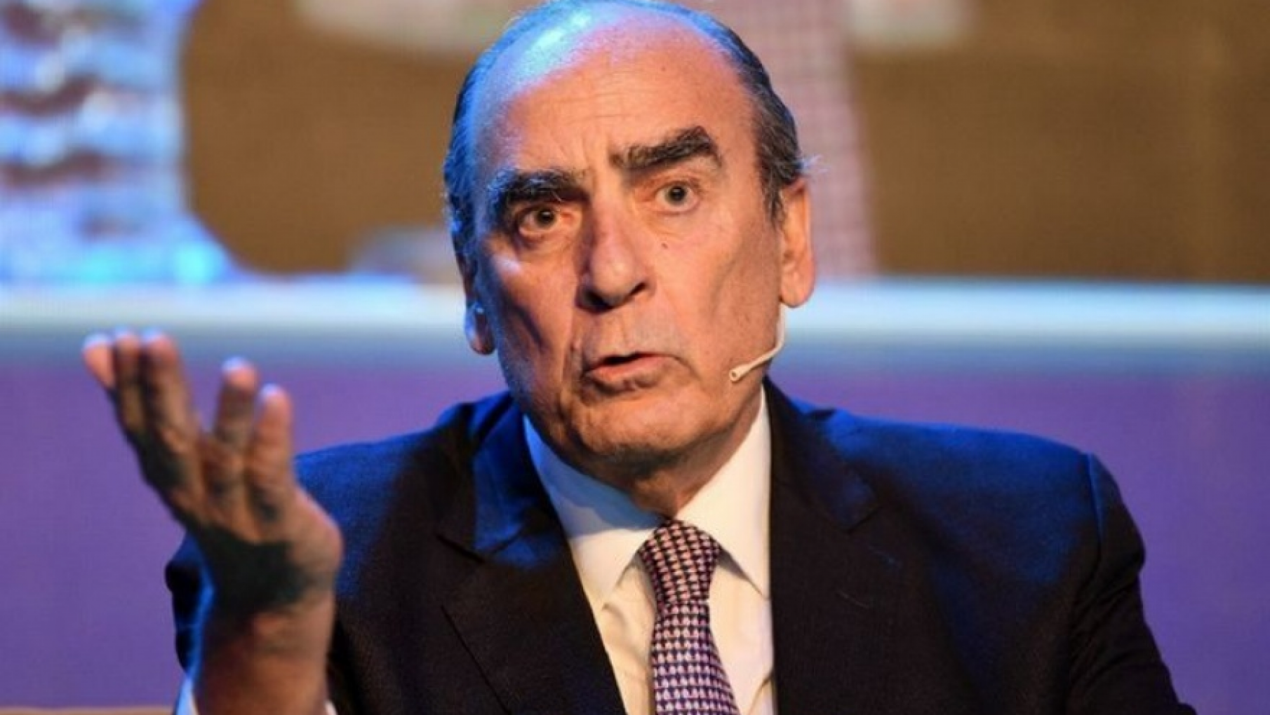 Francos aseguró que la baja de retenciones y el apoyo de Estados Unidos dan tranquilidad a los mercados