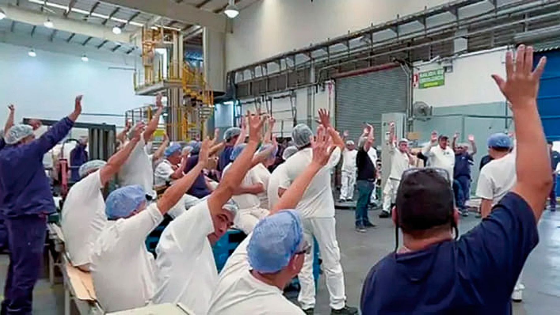 Molinos Río de la Plata acordó frenar los despidos por un año y medio en su planta bonaerense