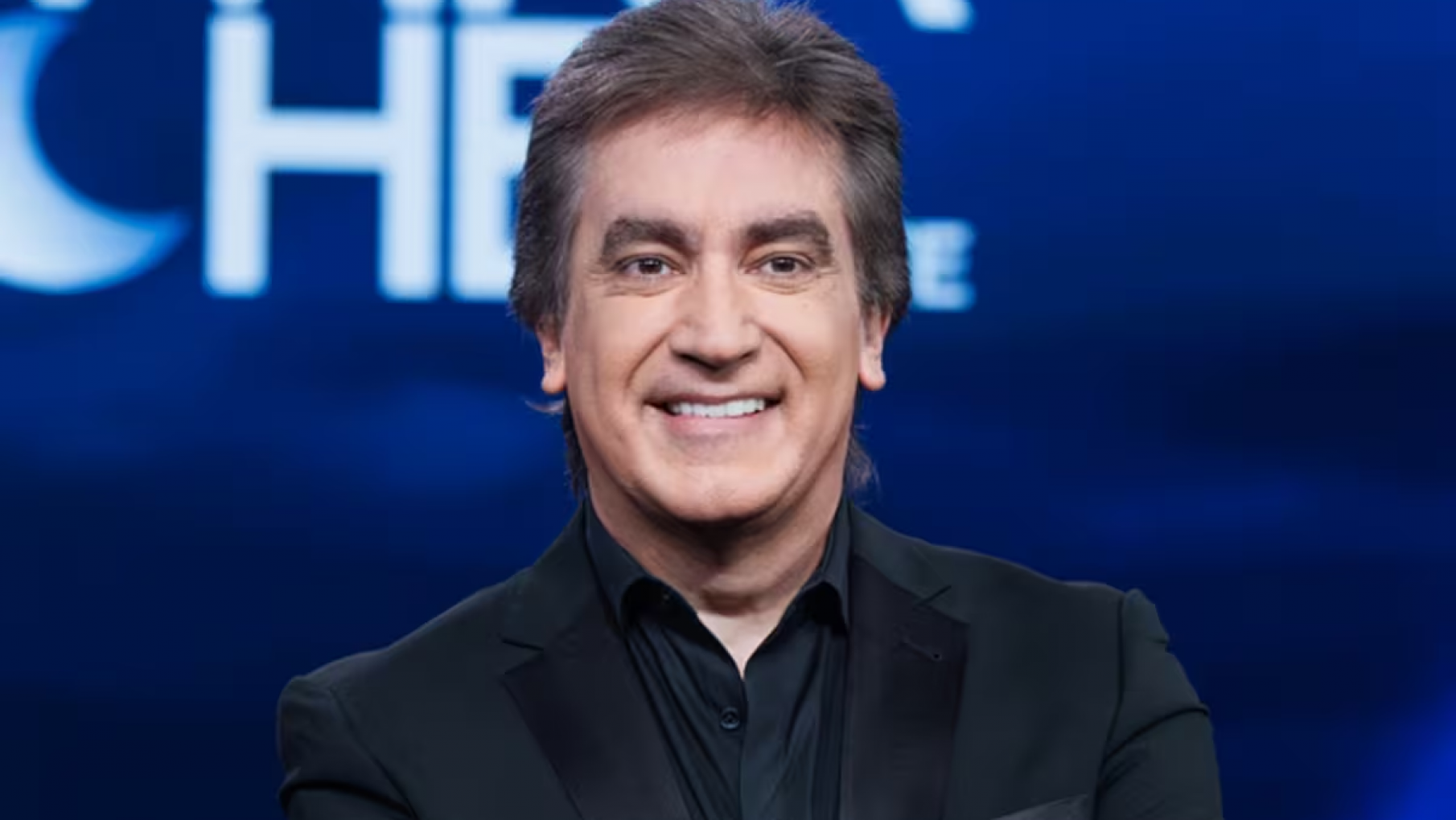 Dante Guebel , el pastor showman que predica en estadios y le regalaron una Ferrari