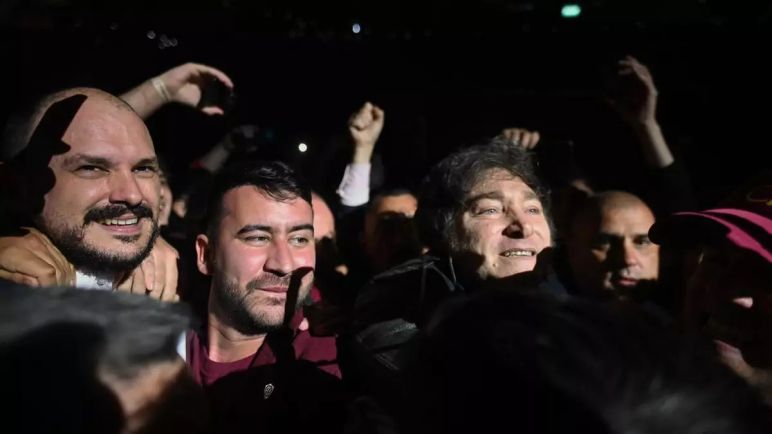 Tras el show, Milei busca capitalizar el fervor libertario para relanzar la campaña hacia octubre