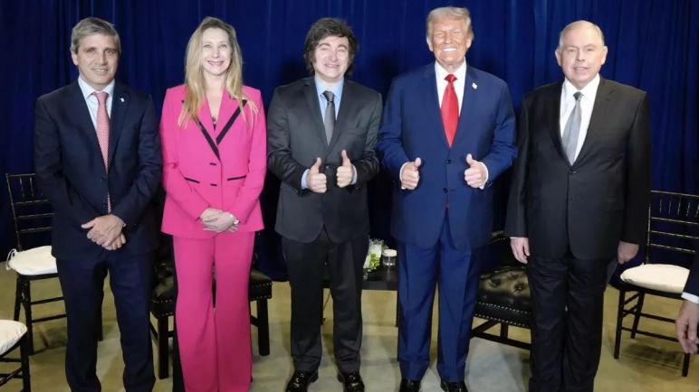 Milei viaja a Washington para reunirse con Trump en el Salón Oval y busca oxígeno político