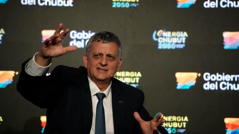 El CEO de YPF proyecta $300 mil millones de dólares en exportaciones y 50.000 empleos por el acuerdo con Eni