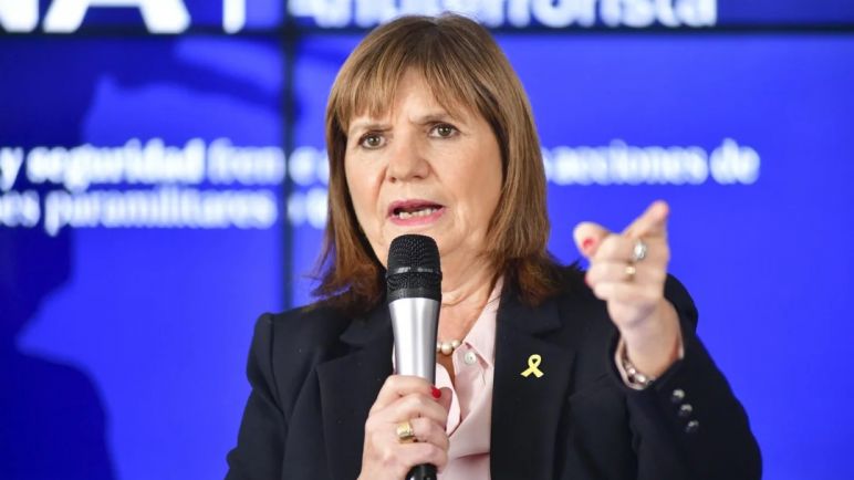 Bullrich y el FBI firmarán un "acuerdo histórico" de cooperación en seguridad