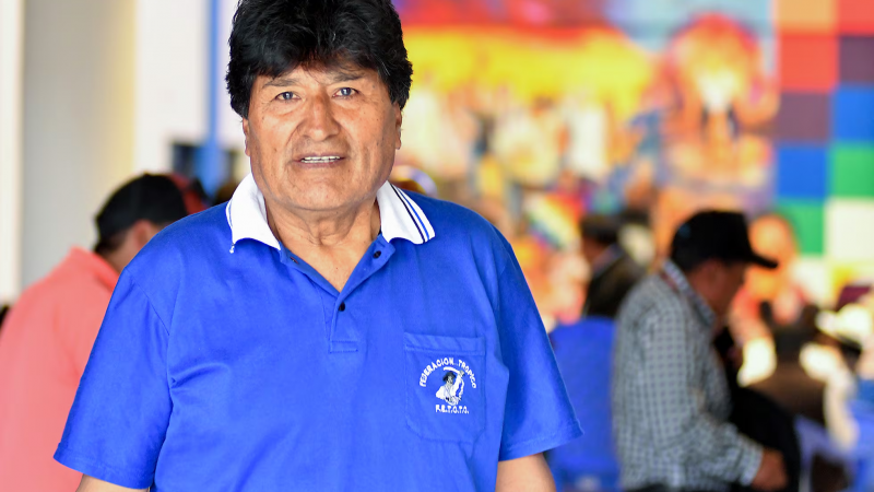 Fuerte denuncia de Evo Morales contra Rodrigo Paz y Javier Milei