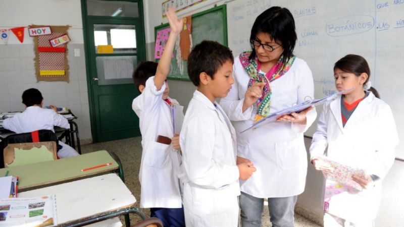 Capital Humano lanza el Relevamiento Nacional de Personal Educativo (ReNPE) para auditar al sector